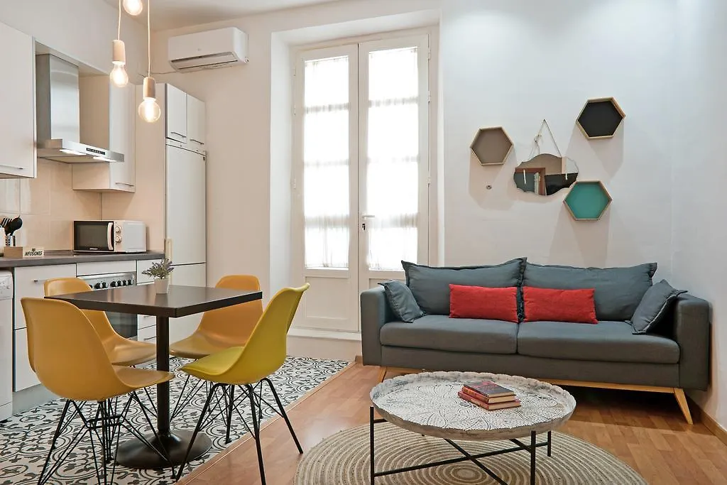 Urbanchic Oasis Centre Apartment Málaga